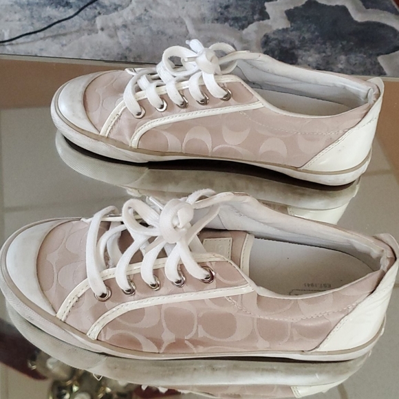 Very good condition Coach size 8 - Picture 4 of 5